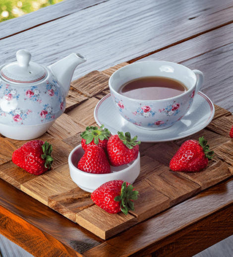 Strawberry Tea
